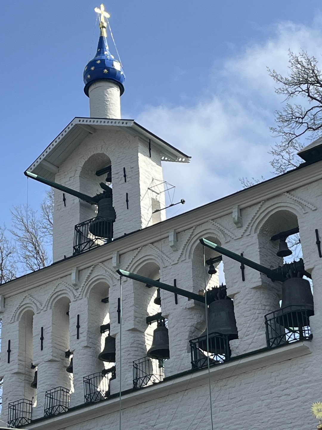 Спасибо Денису за интересную поездку, много захватывающих историй, красивые места, помощь в выборе хороших видов для