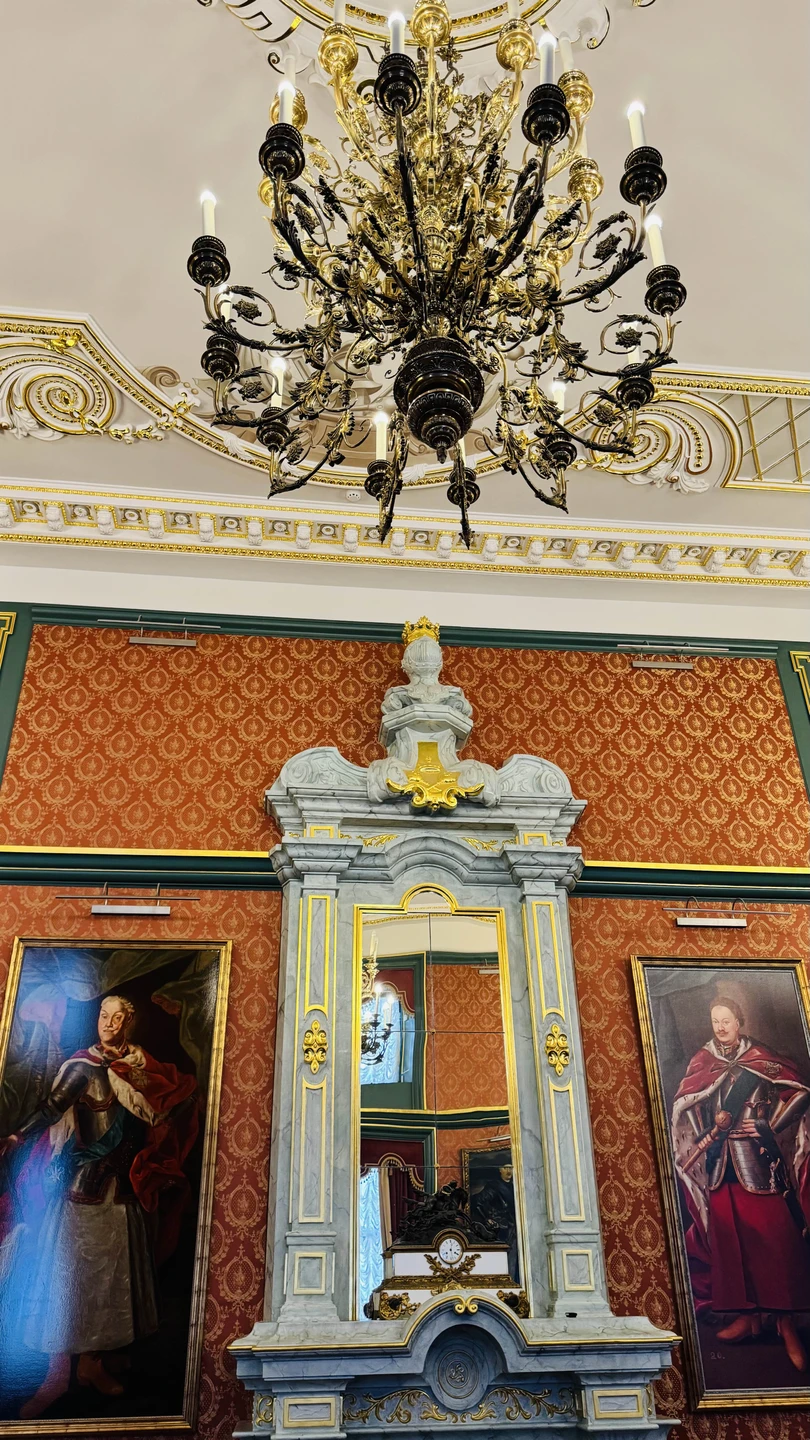 Замки Беларуси: групповая экскурсия в Мир и Несвиж из Минска (Мария)