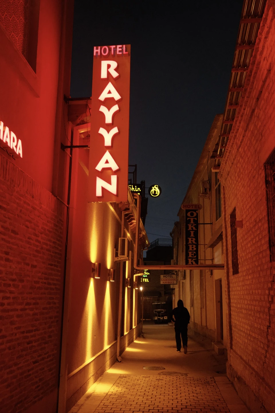 Хотим выразить огромную благодарность Фариде за очень интересную и насыщенную экскурсию! Были в Бухаре на январских