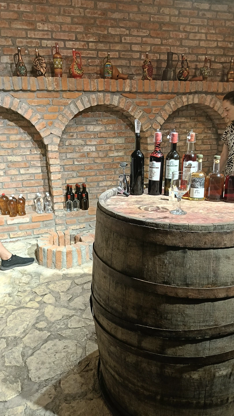 Здравствуйте. Прекрасная организация и Менеджера при покупке и на встречающей стороне гид на джипе: в Абхазии-