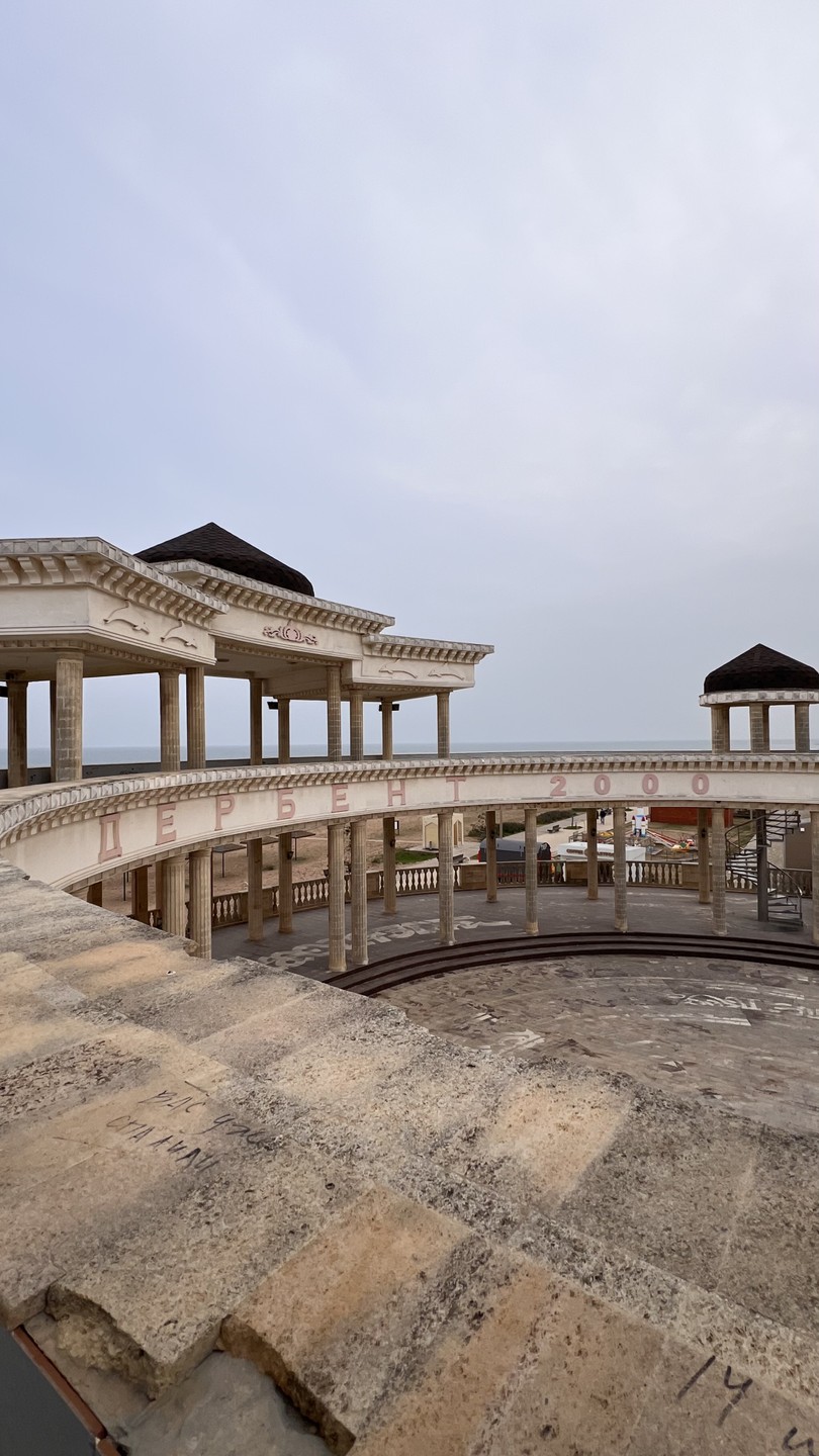 Ходили на экскурсию. В составе 2 взрослых и 2 ребенка (6 и 10 лет)