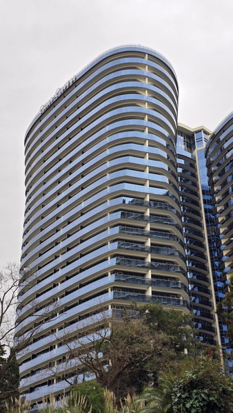 Прекрасная экскурсия, замечательно провели время. Виктория сильно в материале, отвечала на многие вопросы с нашей стороны