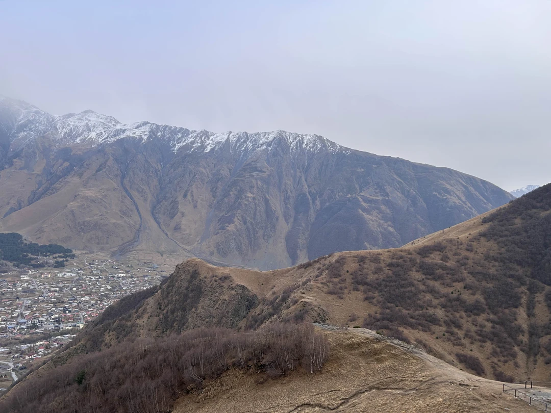 Экскурсия была очень интересная! Экскурсовод Роберт был неподражаем! Рассказы, история Грузии, тосты и песни в его