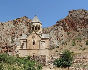 Хор Вирап, дегустация вин, пещера Арени-1 и Нораванк