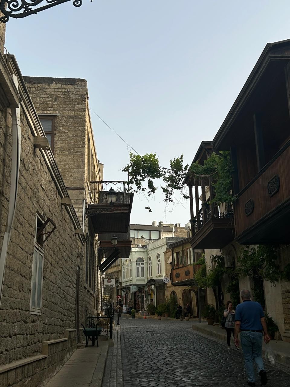 Прошло прекрасно,всё было достаточно интересно и красиво. История этого города и вправду завораживает,что аж не хочется уезжать😁