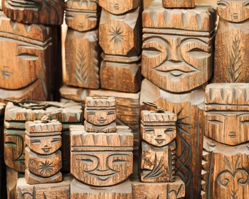 Рынок, парк Рериха и музей