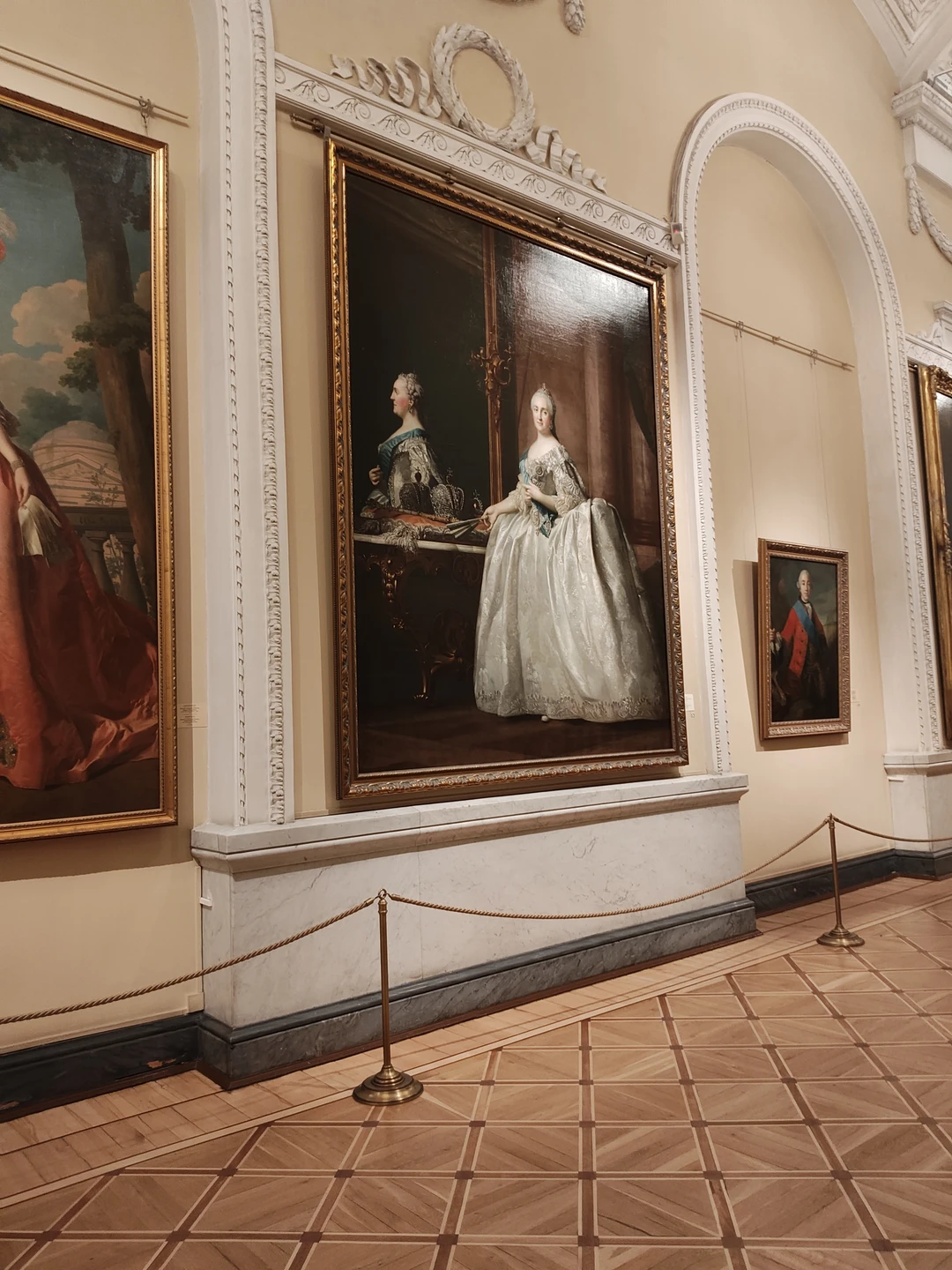 Эрмитаж - дом семьи Романовых (билеты включены) (Надежда)