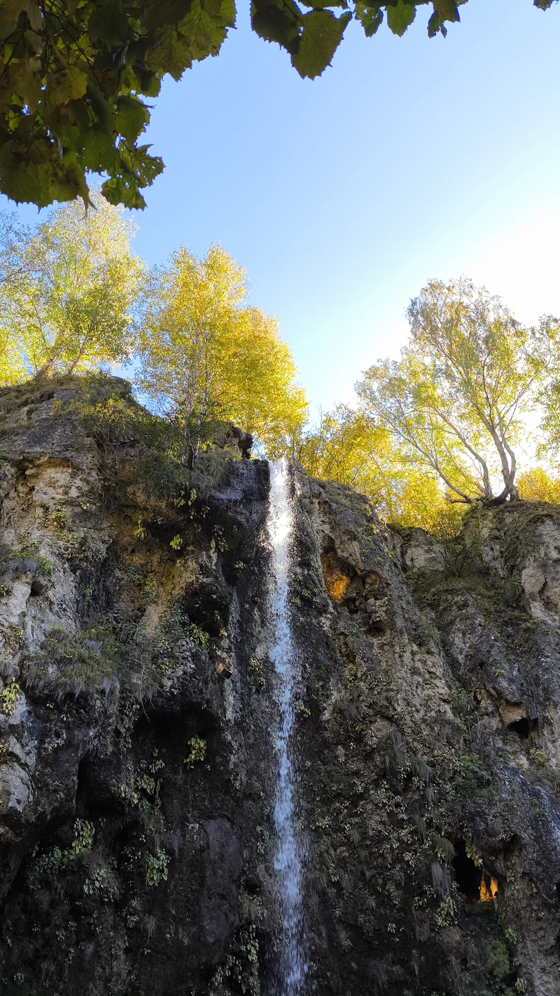 Спасибо большое Владимиру за увлекательную и насыщенную экскурсию. Получили незабываемые впечатления. Всё прошло на отлично!