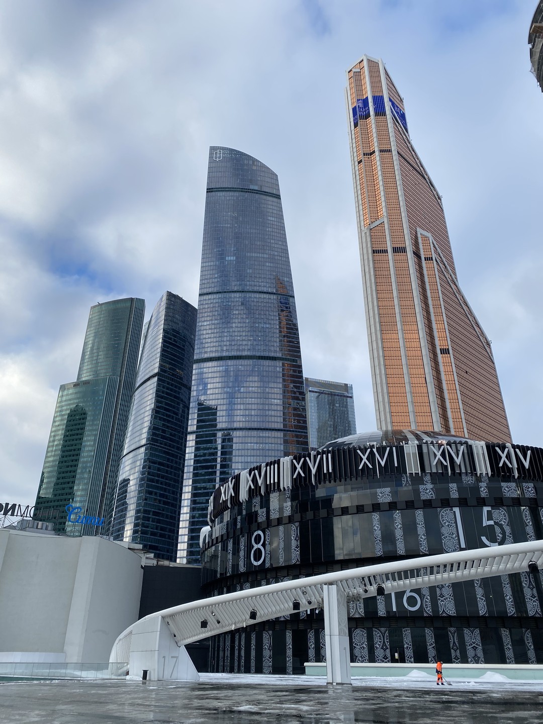 Идеи стеклянной архитектуры на прогулке по «Москва-Сити». Индивидуальная экскурсия (Татьяна)