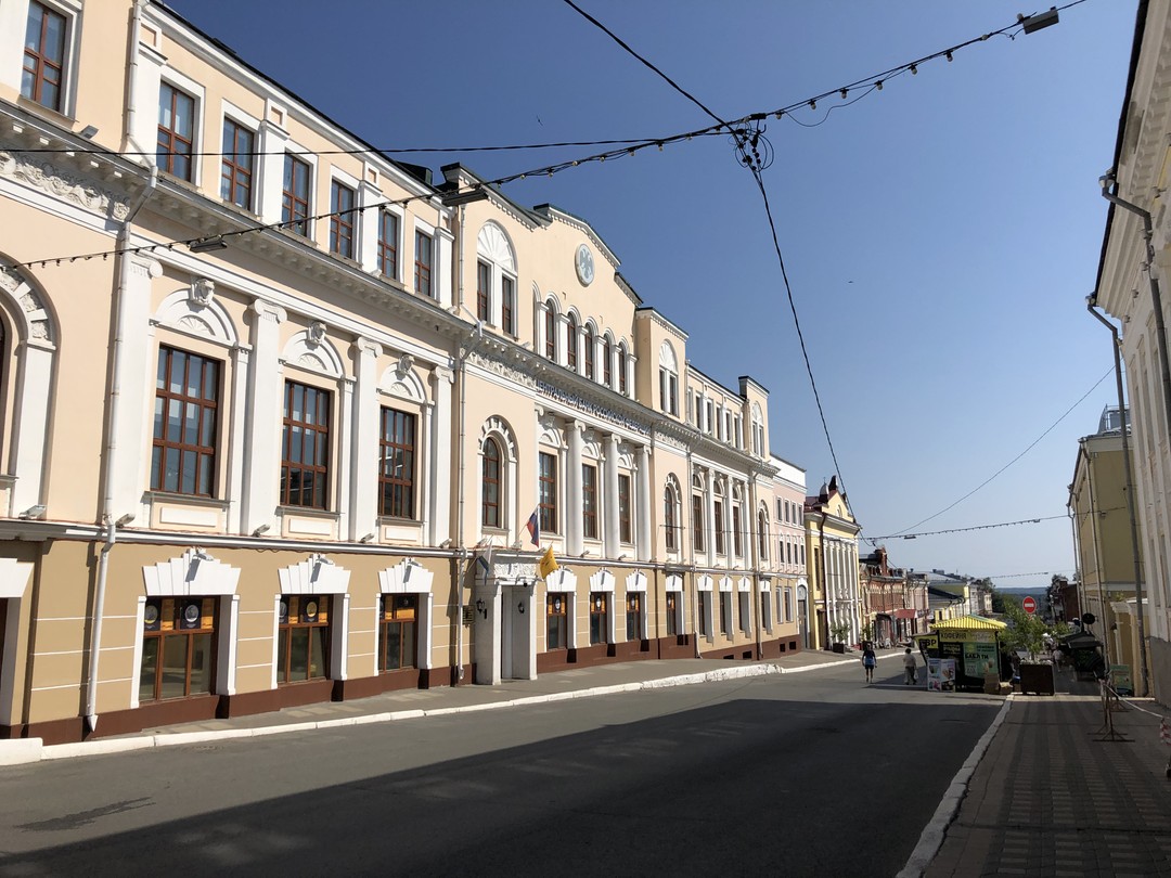 Мы очень довольны экскурсией, для первого знакомства подходящий маршрут и длительность. Кроме того, заглянули «на задворки»