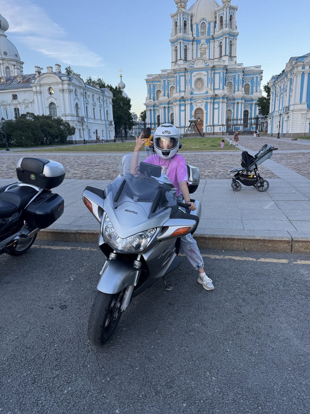 Все было супер! Спасибо Николаю и Юрию! Эмоций вагон)