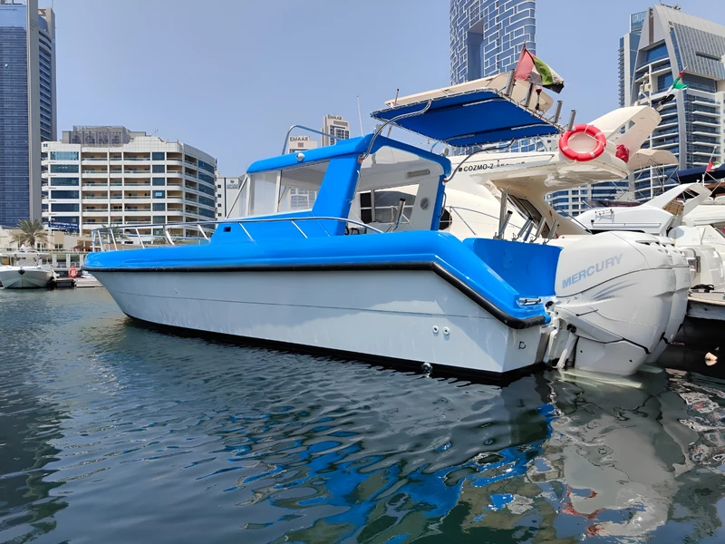 На яхте вдоль знаковых локаций Дубая