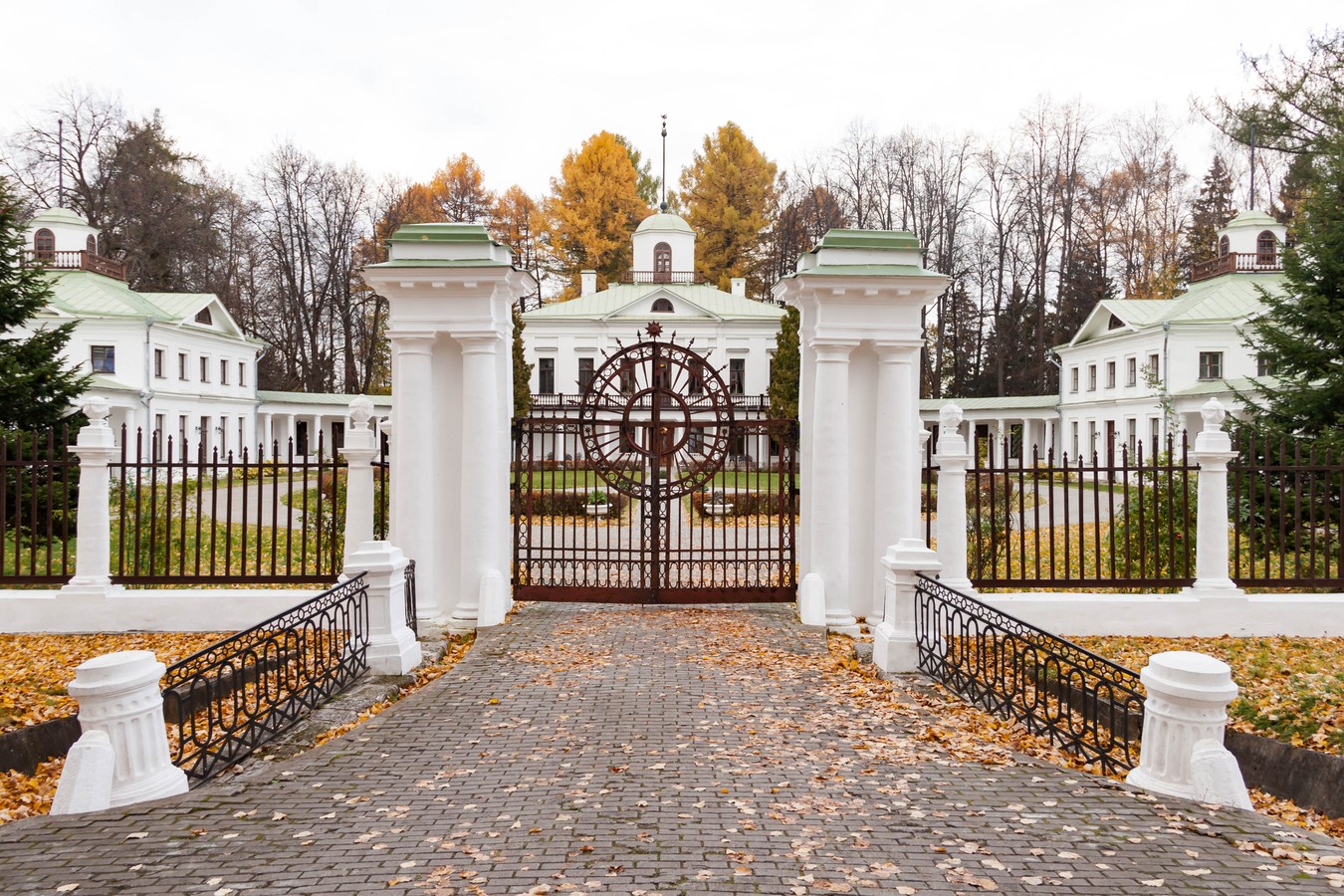 Середниково — родовое гнездо Лермонтовых