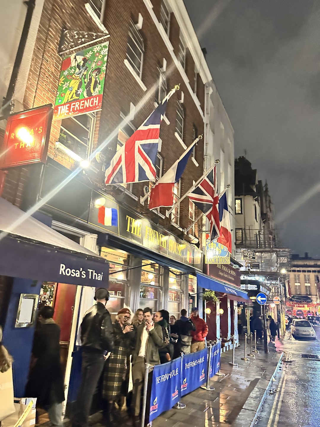 Отличная экскурсия по пабам! Влад — потрясающий гид: очень живой, харизматичный и отлично знающий тему. Это