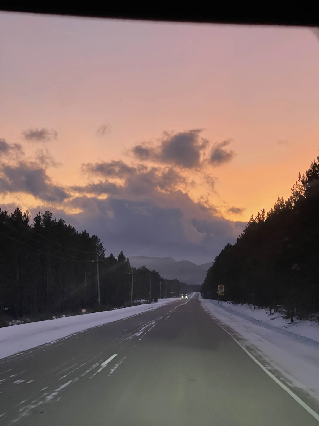 Туяна прекрасный гид и человек, если ехать к Янжиме, то с ней