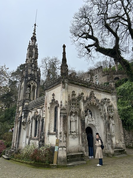 Очень интересная экскурсия с Алексеем - мы услышали подробные исторические события в районе Лиссабона и Синтры