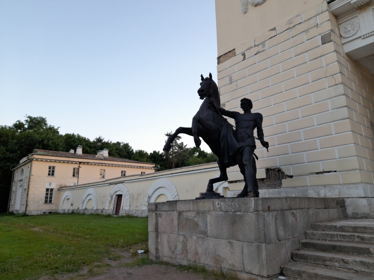 Фото Усадьба Кузьминки: «Версаль князей Голицыных»
