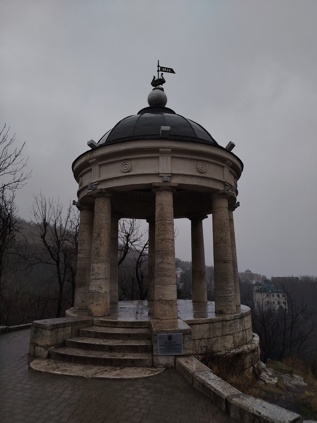 Максим молодец!!! Очень глубоко погружен в тему. Человек горит на работе,видно,как он хочет передать свои знания