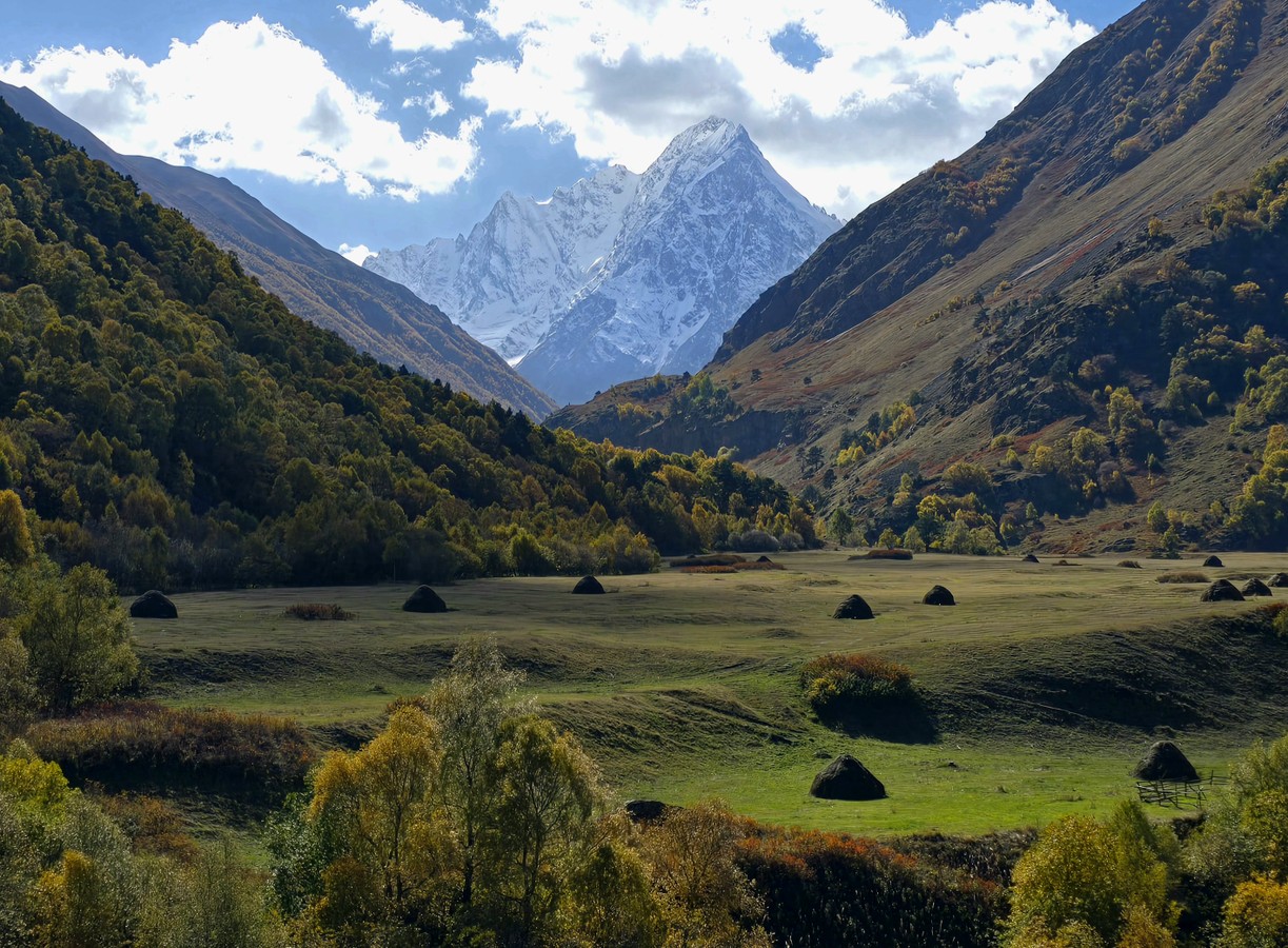 Чегемские водопады и тайны Кавказа — из Нальчика