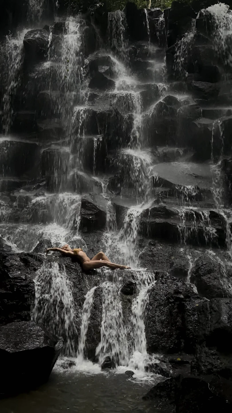 Вот вариант отзыва — живой, эмоциональный и «по-инстаграмному», но при этом информативный: