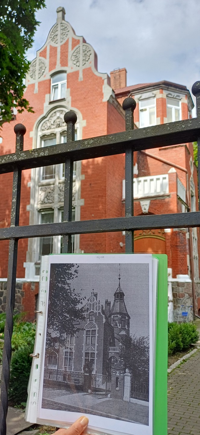 Инна очень интересно рассказывает, есть наглядные материалы, фото. Всем очень понравилась экскурсия, было много ответов на