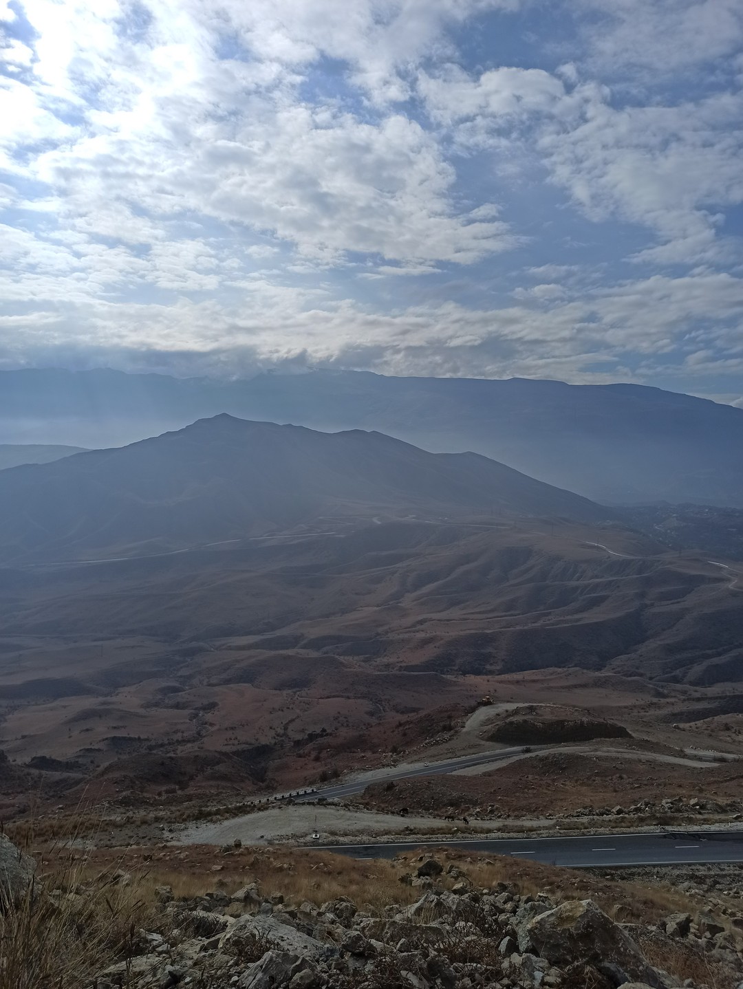 Озеро Кезеной-Ам и аул Ботлих за 1 день (Алина)