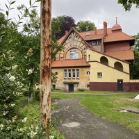 Фото отзыва 2: экскурсия "Амалиенау: модерн, история и ботаника"