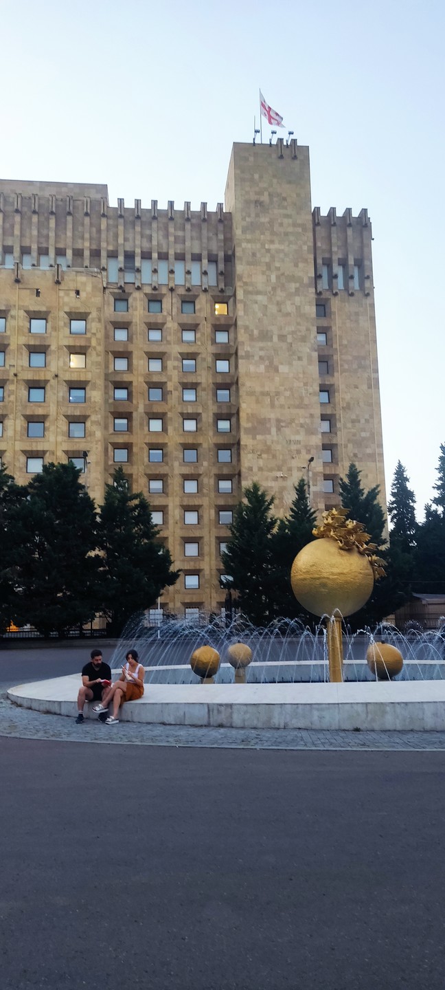 Мы благодарны нашему гиду Карине за эту экскурсию!!! Вечерний Тбилиси в сопровождении прекрасного рассказа Карины был