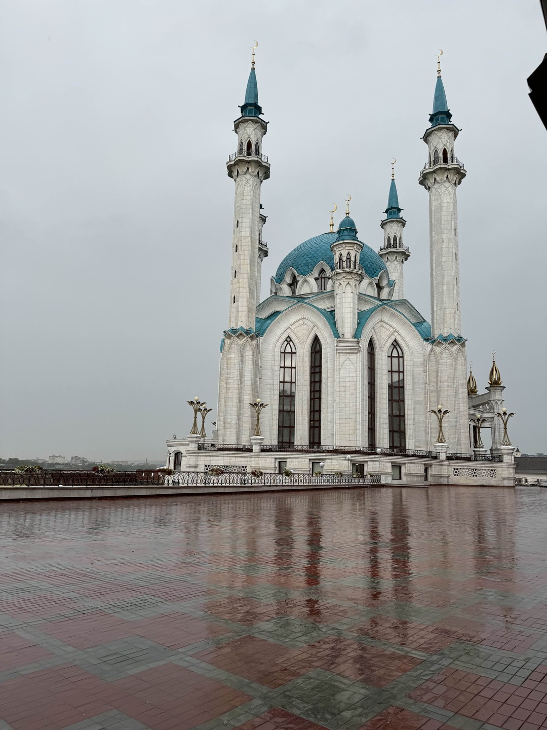Исследовать Казанский кремль - объект ЮНЕСКО (Алла)