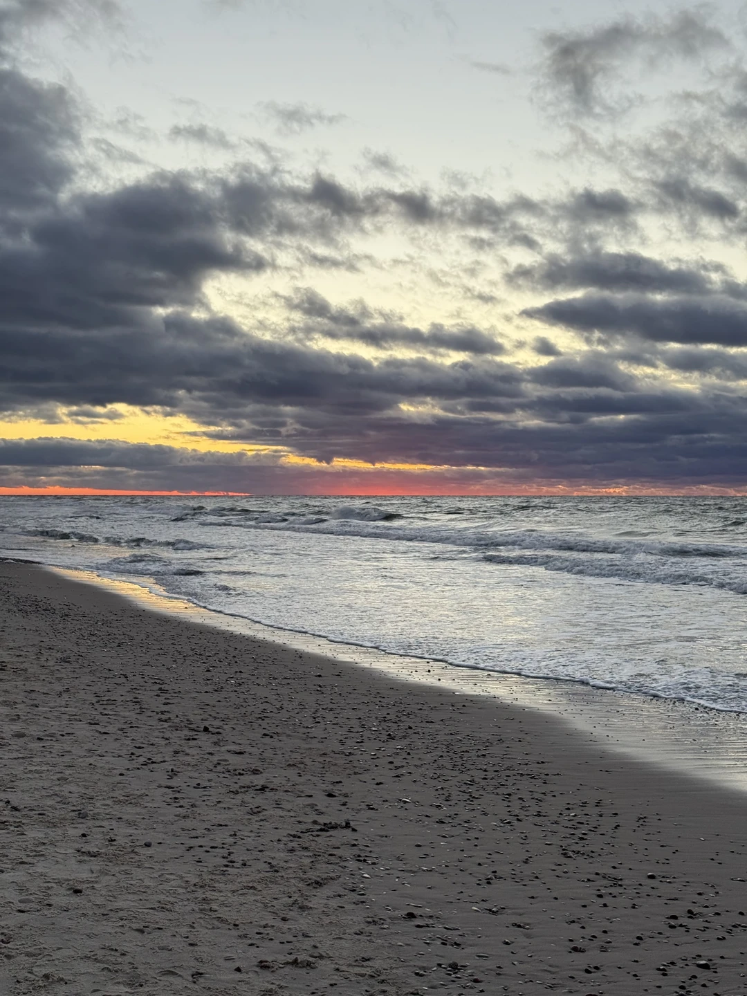 Замечательная экскурсия для тех, кто хочет все и сразу. За один день проехали все балтийское побережье