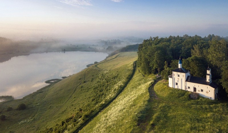 Изборск и Печоры: душевное путешествие в прошлое с гидом-историком (на вашем авто)