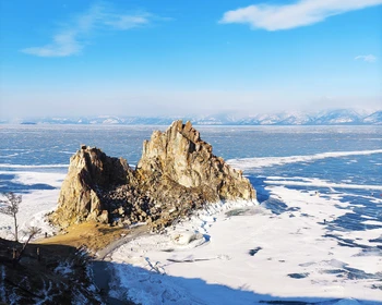 Дорога к острову Ольхон и скала Шаманка