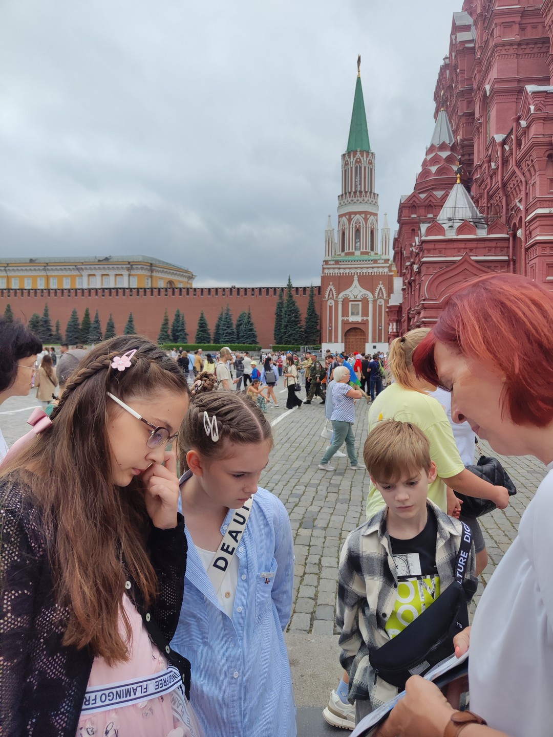Очень понравилась экскурсия с Любовью! В группе было 4 детей разного возраста от 5 до 11