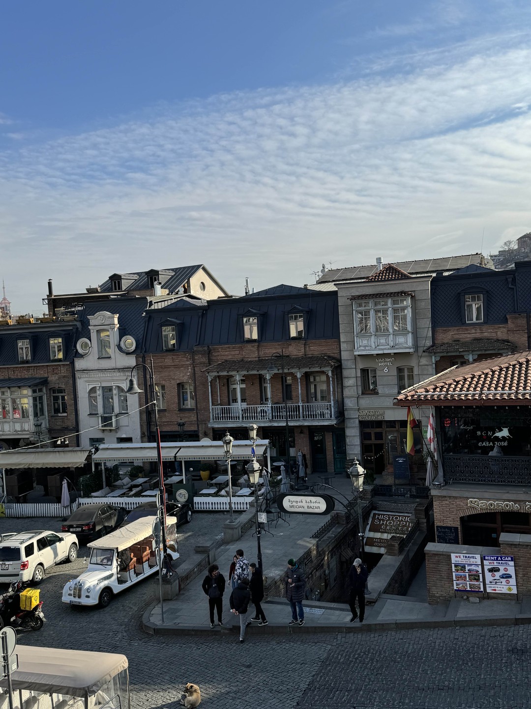 Добрый день! Хотела бы оставить отзыв о поездке в Тбилиси) Все прошло просто отлично! Гид Меружан