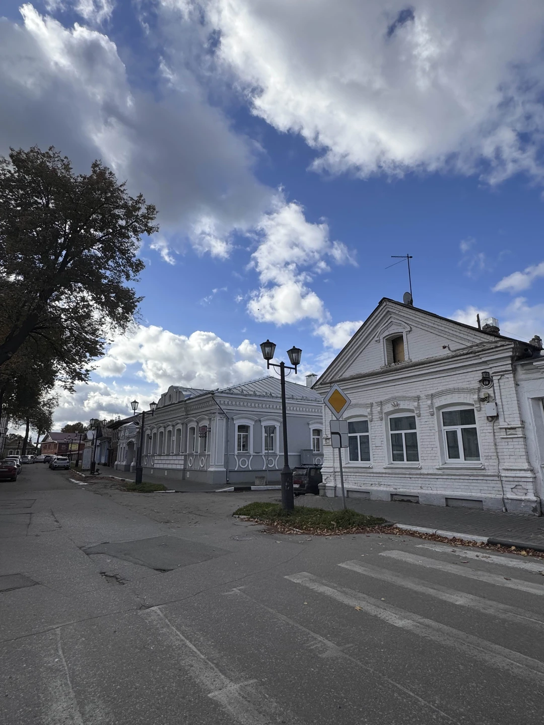 Экскурсия понравилась, организация поездки на высоком уровне, комфортная. Гид рассказывает интересно. Ритм также комфортный, успеваешь сделать