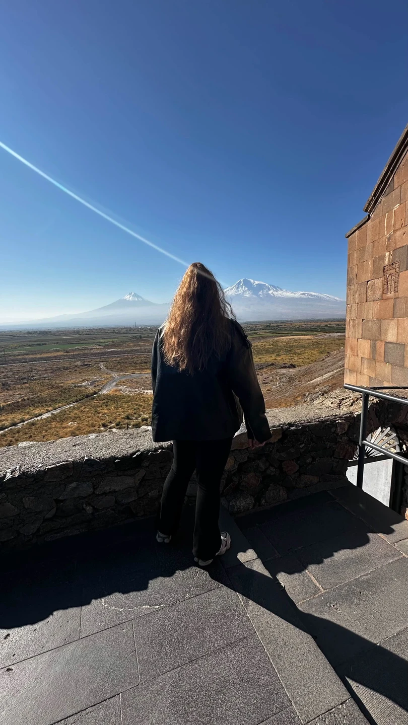 Нам очень понравилась организация и экскурсия, а Армения — просто невероятная 😍