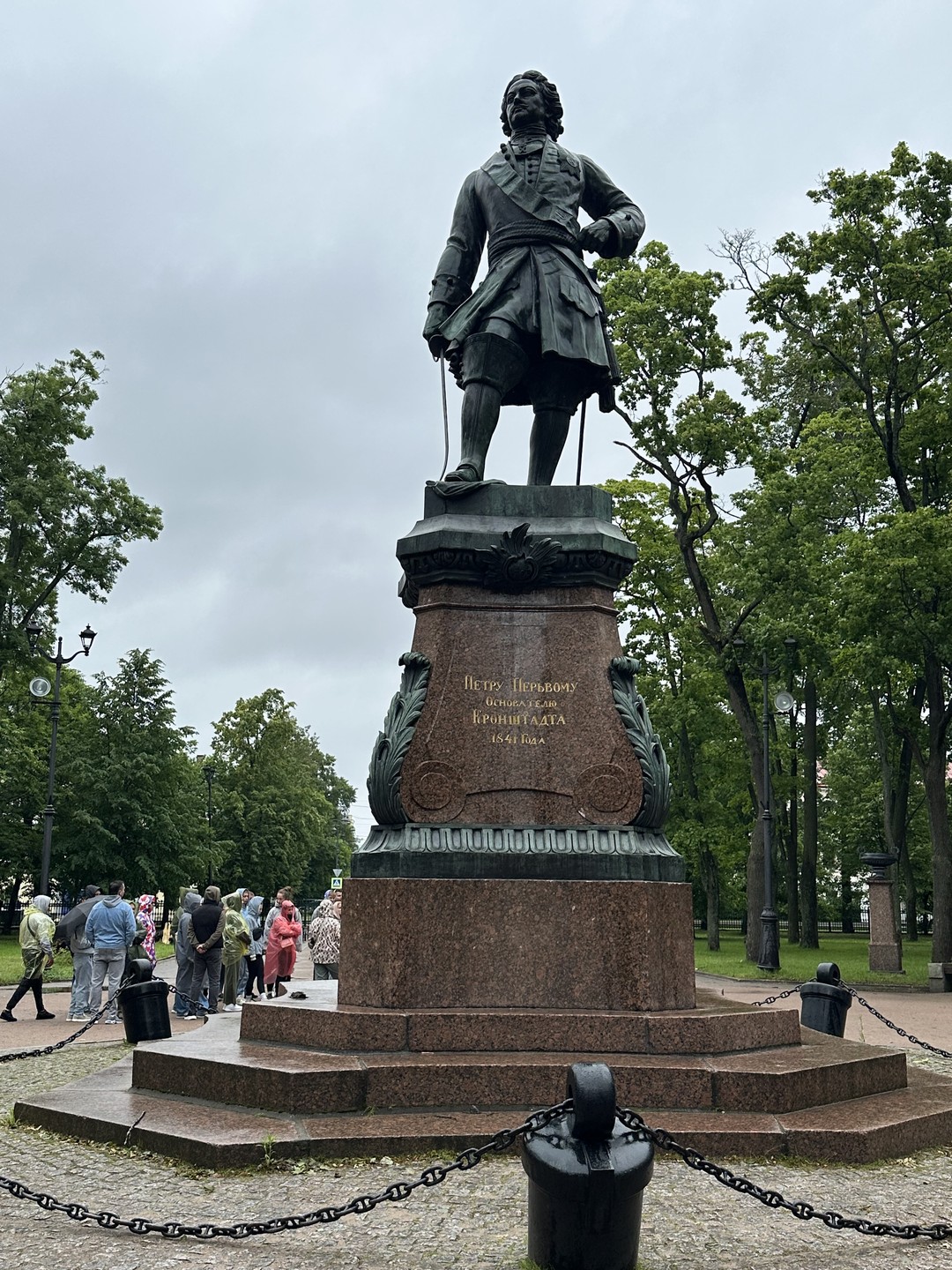 Из Санкт-Петербурга в Петергоф и Кронштадт: 2 города за 1 день (Слепец)