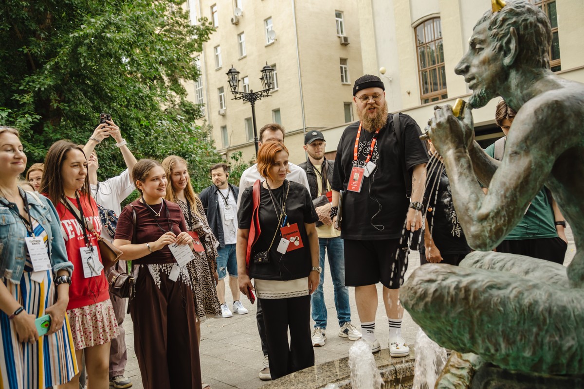 Стендап-экскурсия по Патрикам (18+) (4/8)