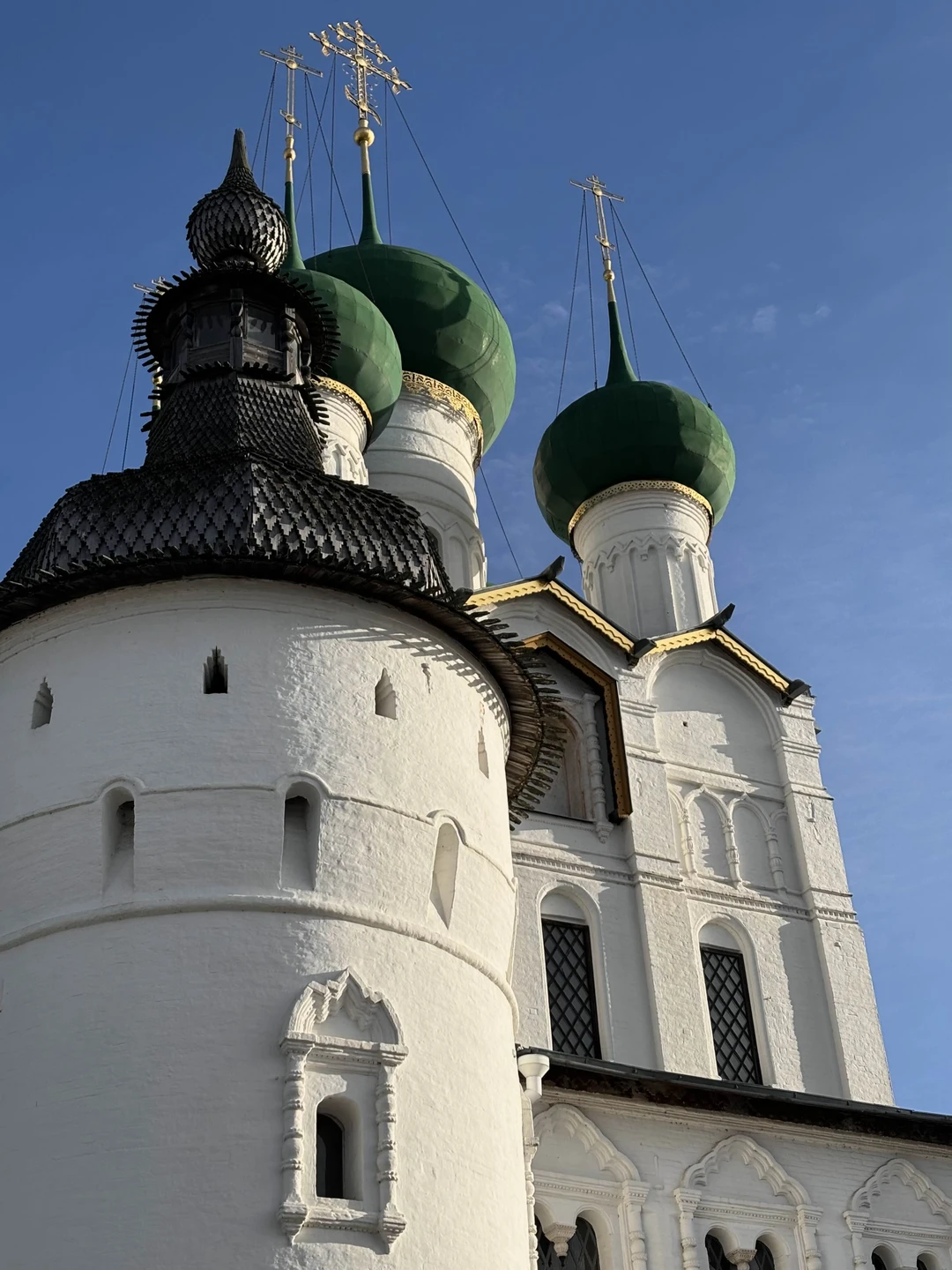 Экскурсия превзошла все ожидания! Станислав заинтересовал своим рассказом с первых минут. Два с половиной часа пролетели