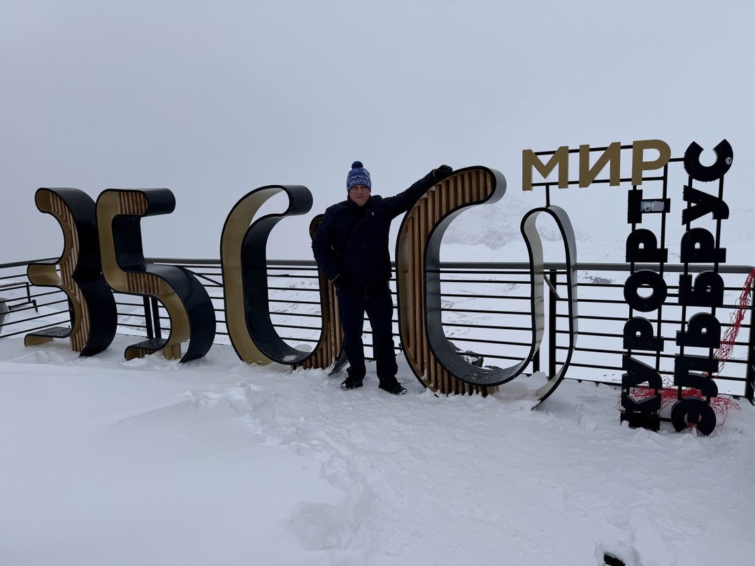 Путешествие к Эльбрусу через озеро Гижгит (Светлана)