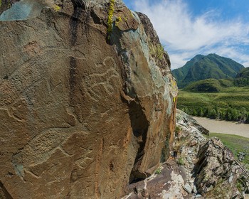 Петроглифы, водопады и места силы