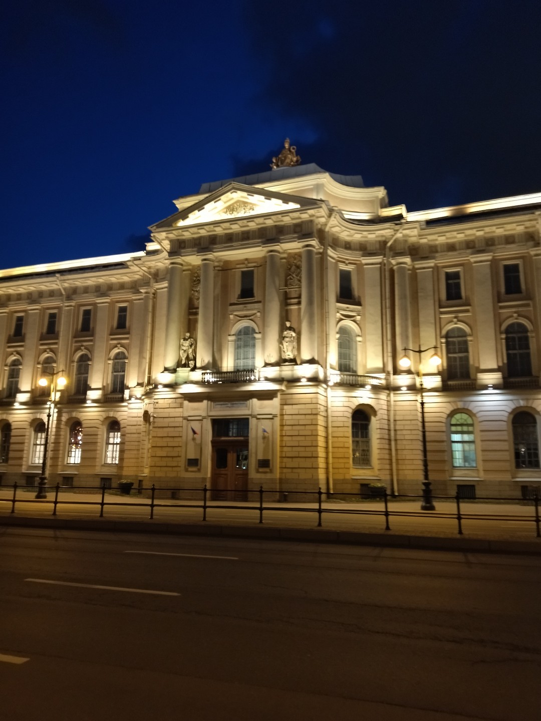 Романтика белых ночей и разводных мостов (Инна)