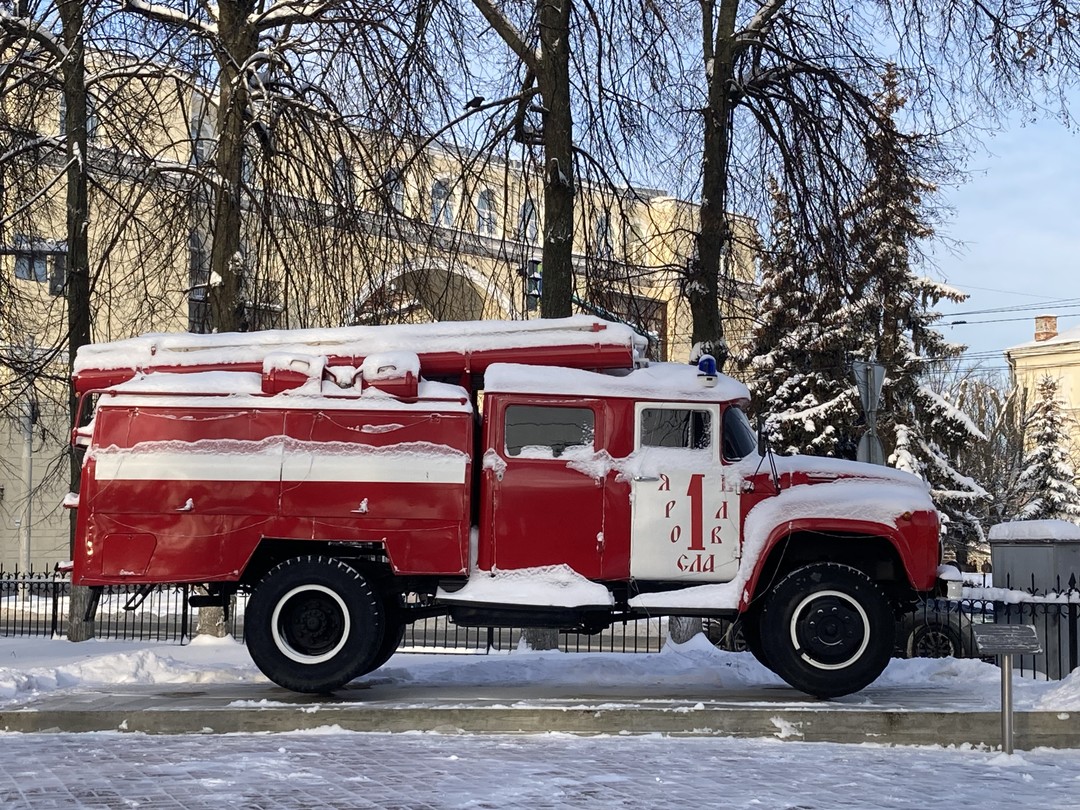 Знакомство с Ярославлем на авто-пешеходной экскурсии в группе (Марина)