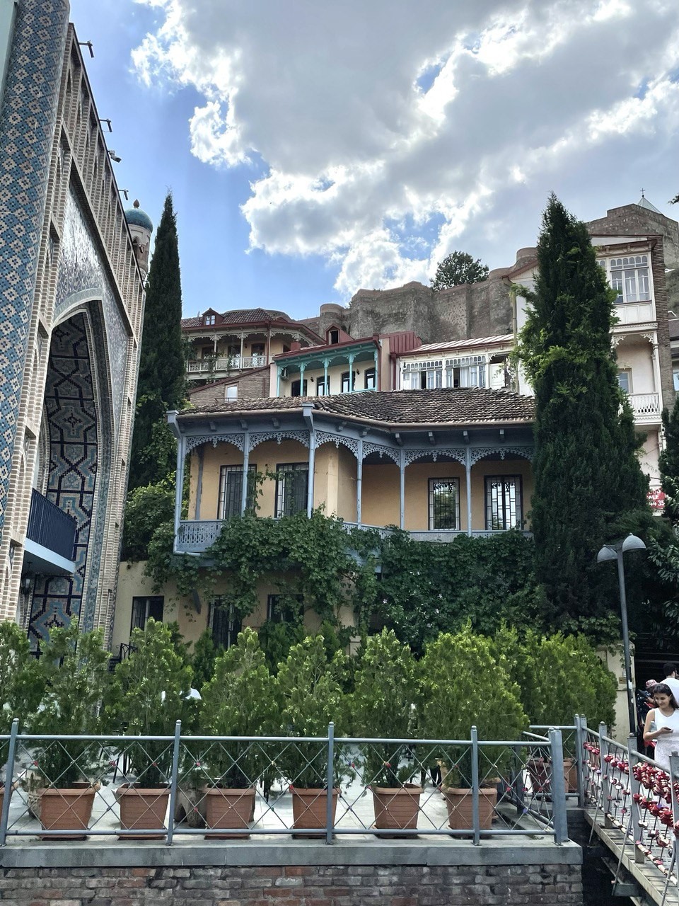 Я был впервые на экскурсии такого формата и мне очень понравилось. Было здорово гулять по городу