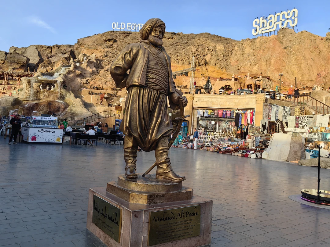 Чудесная экскурсия, много узнала о Шарм-аль-Шейхе. Наталья отличный организатор и интересный рассказчик. Мы подъезжали на заявленные