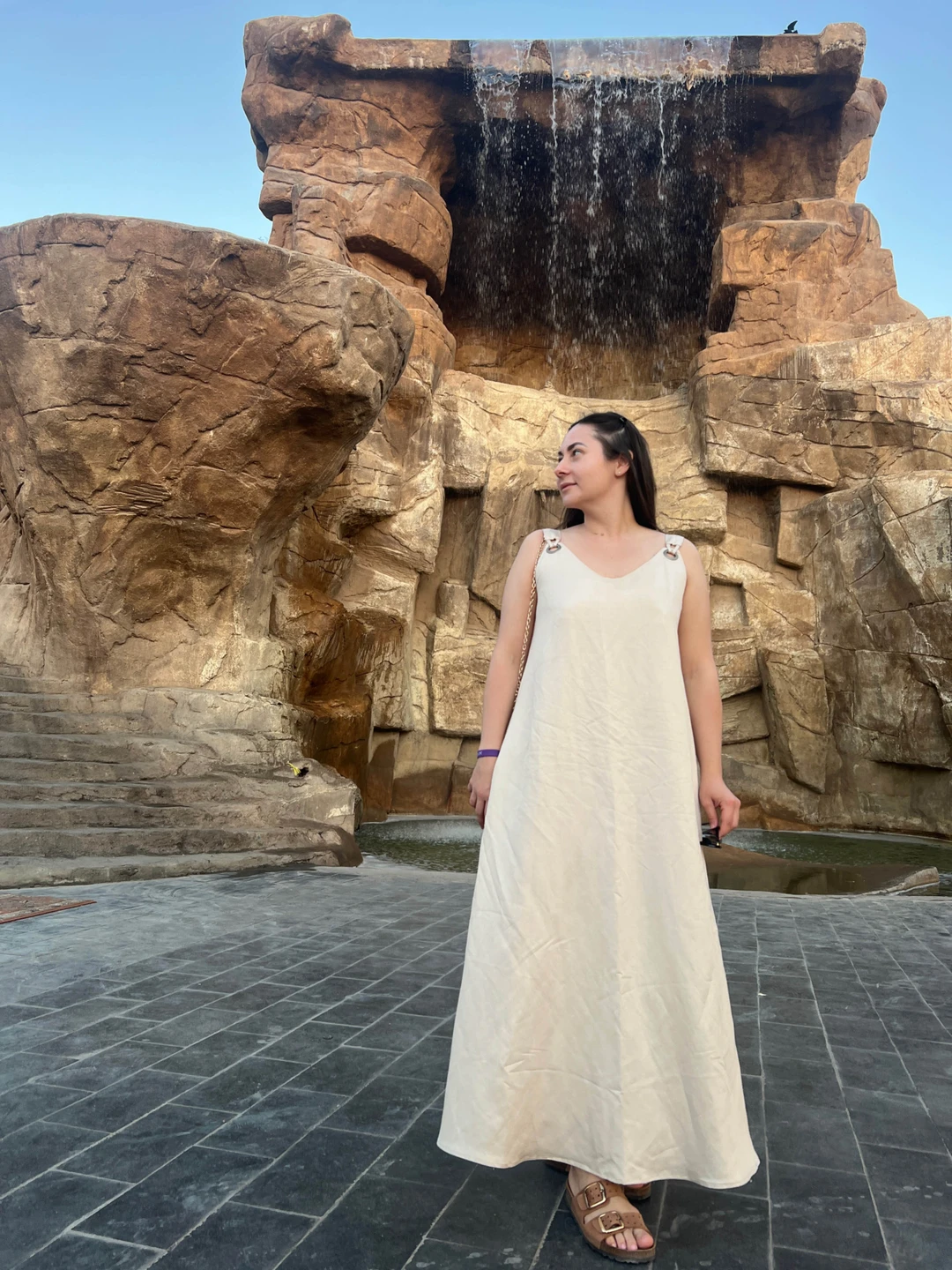 Хорошая экскурсия, неторопливо, расслабленно, как раз то что нужно на отдыхе, сначала приехали покататься на лодке