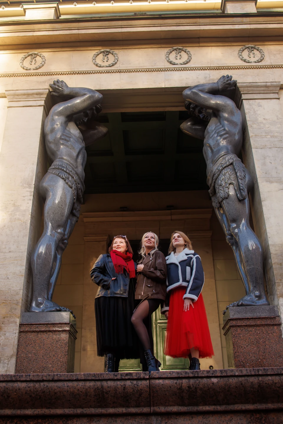 15-минутная фотосессия в лучших локациях Петербурга (Марина)