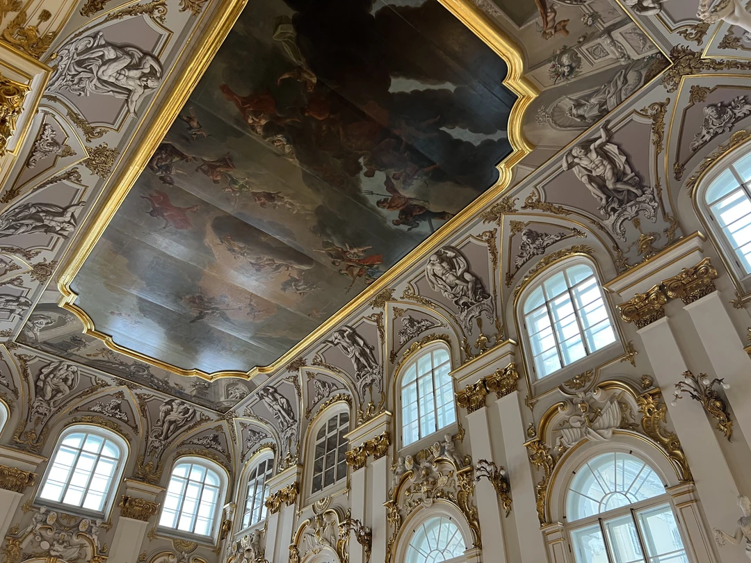 Эрмитаж: самое важное за 2 часа в мини-группе (билеты без очереди включены) (Мария)