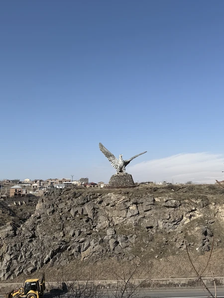 спасибо Тиграну за такой увлекательный маршрут, сразу подстроился под наш ритм, успели все посмотреть и вкусно пообедать