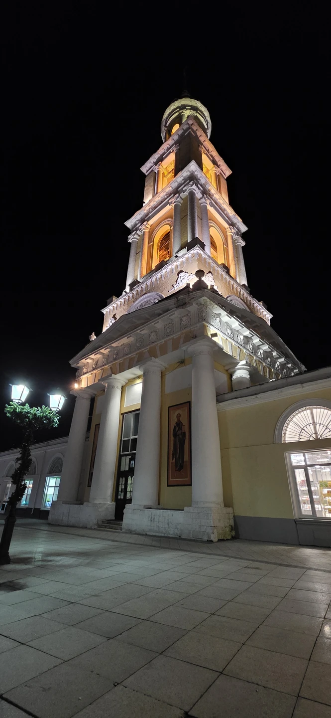 Роман Бурасов. Гид по Коломне